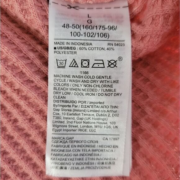 Gap Cropped Waffle-Knit Sweatshirt - Picture 8 of 9